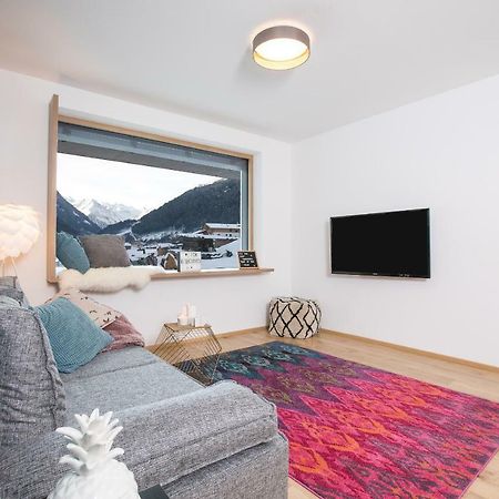 Alpennest Stubai Apartment Нойщифт им Щубайтал Екстериор снимка